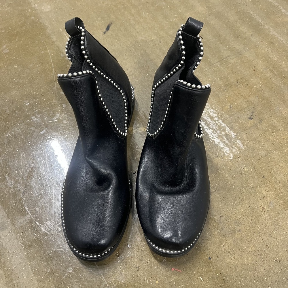 Unbranded Studded Chelsea Ankle Boots Size 40 Women Black Faux Leather Low Heel‎